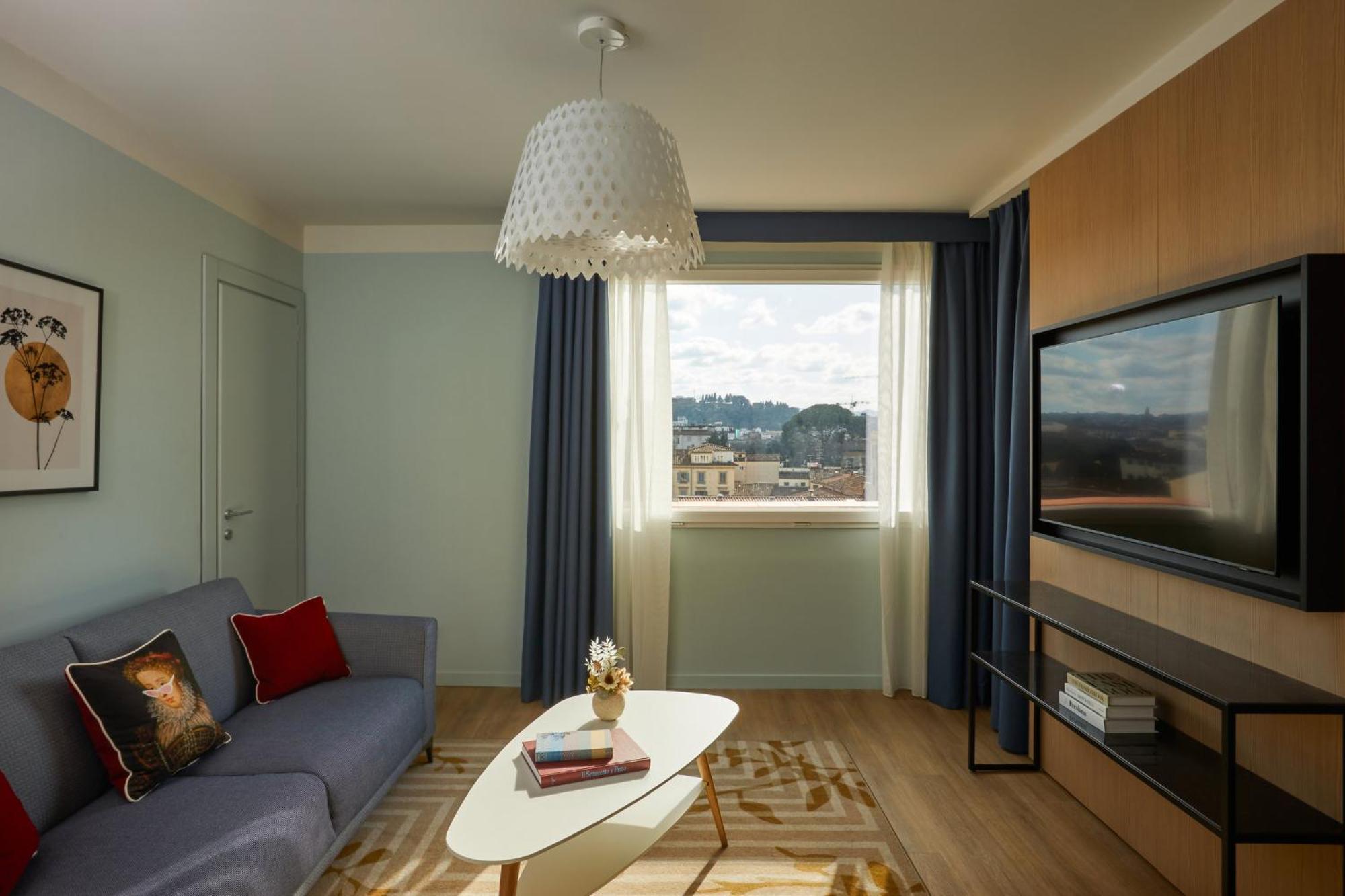 Hotel Indigo Florence By Ihg Exterior photo