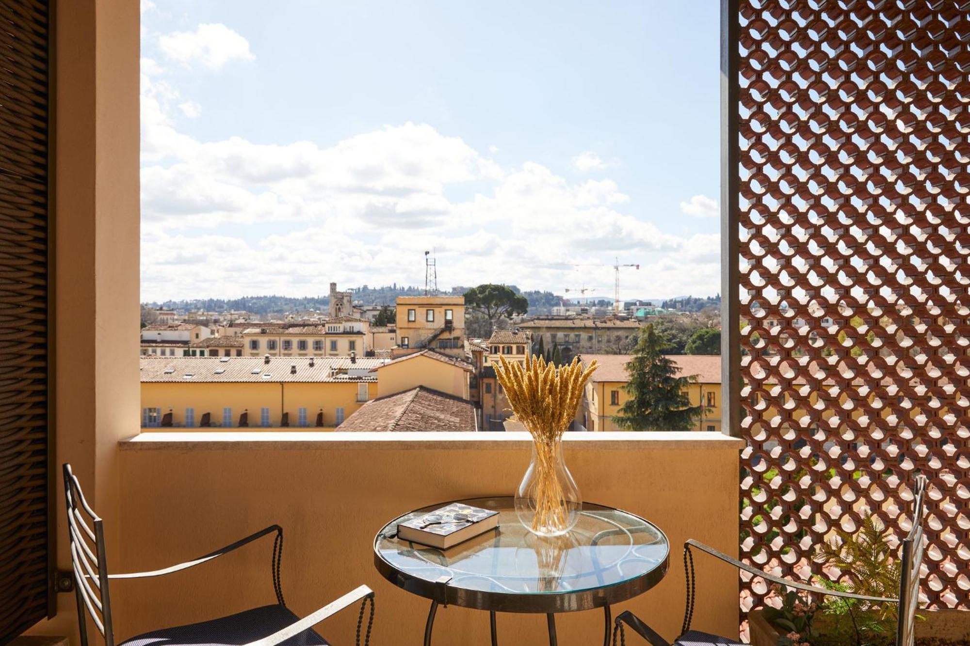 Hotel Indigo Florence By Ihg Exterior photo